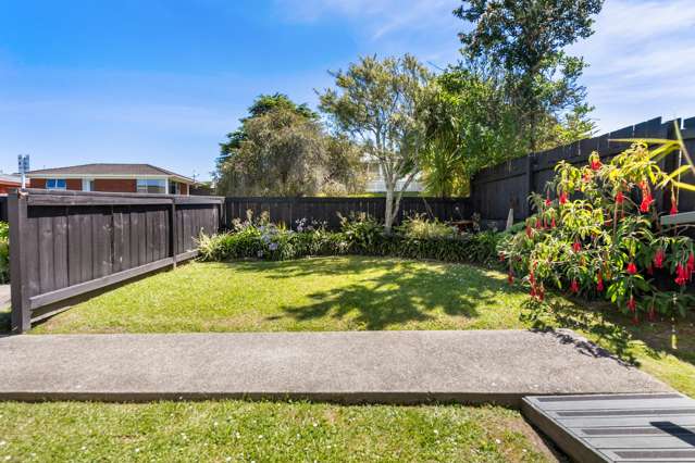 2/25 Margaret Place Milford_1