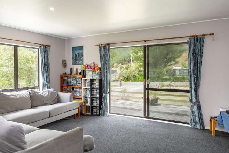 16 McLaughlin Drive Tinui_8