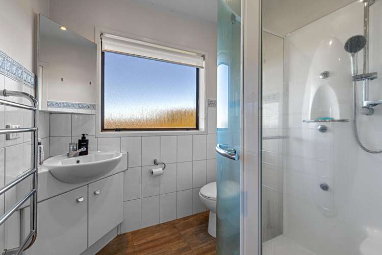 137 Stapleford Crescent Browns Bay_24