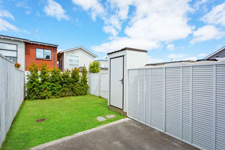 15 Spotted Dove Road Hobsonville_17