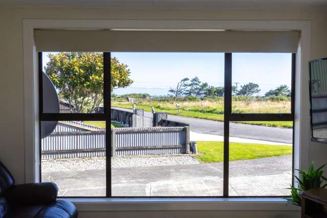 5 West Drive Hokitika_4