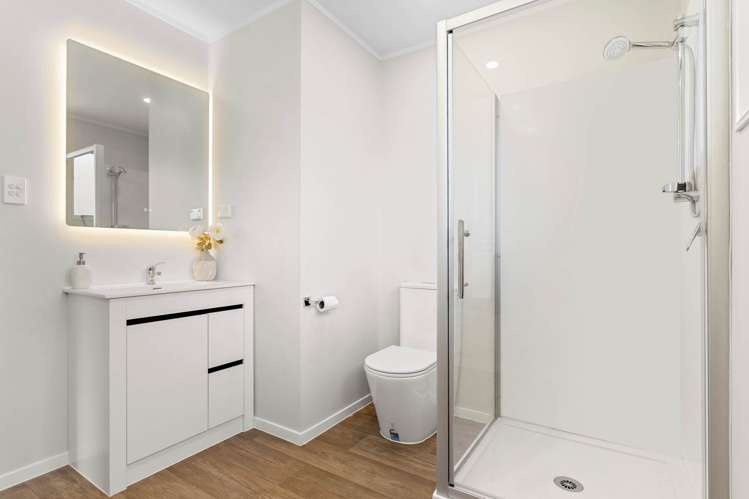 22 Garton Drive Massey_13