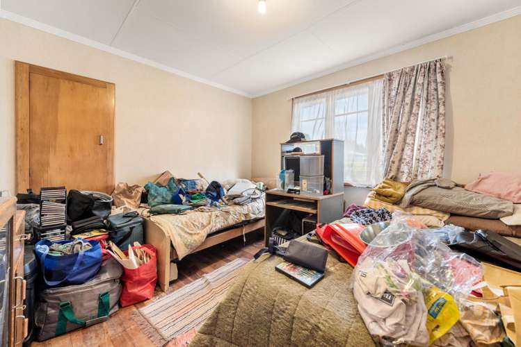 12-14 Helena Street Lumsden_15