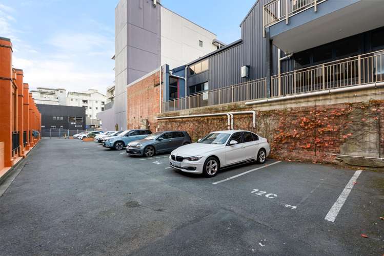 12/14 Alpha Street Te Aro_21