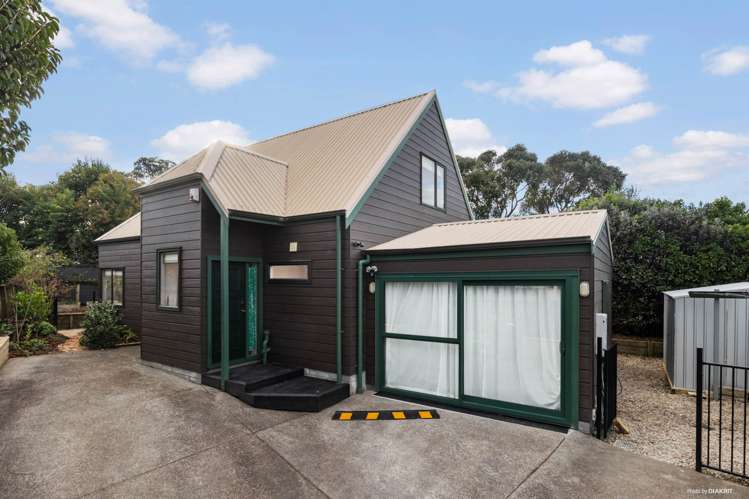 8 Higgs Road Mt Wellington_21