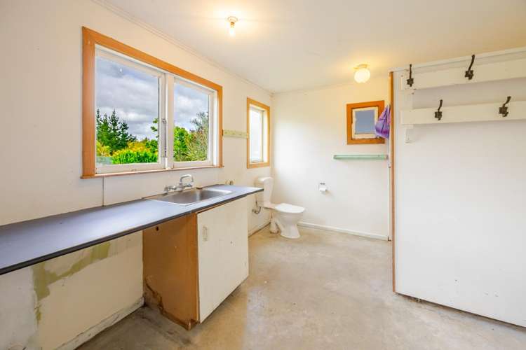 18 Hope Road Porangahau_16