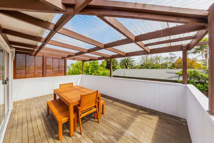 5 Maui Pomare Street Blockhouse Bay_17