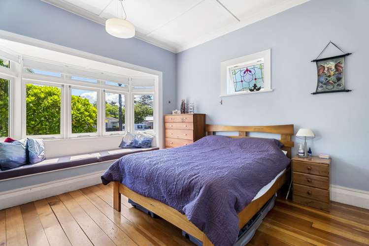 26 Fowlds Avenue Sandringham_11