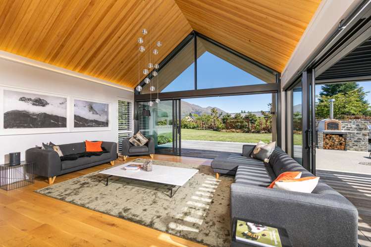 7 Mountain View Drive Wanaka_6