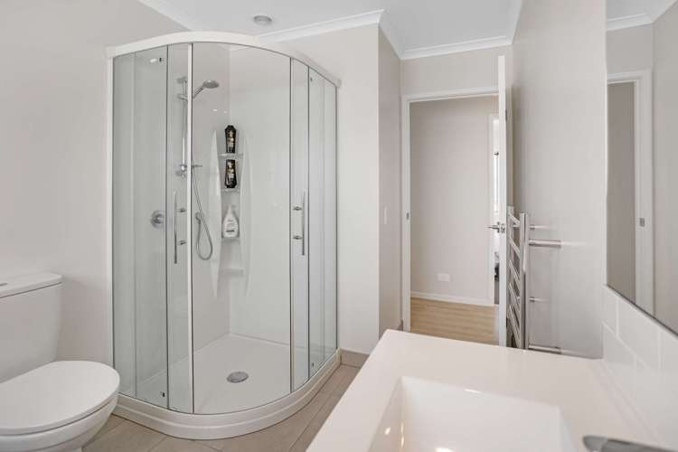 139 Rangiora Crescent Matarangi_18