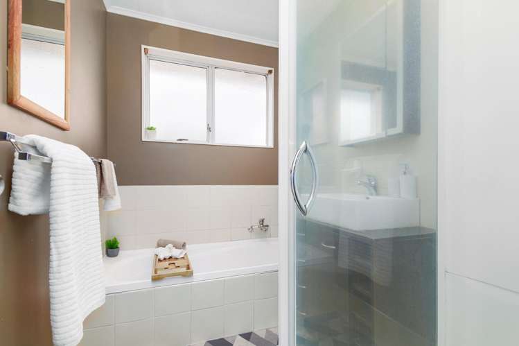 218 Major Drive Kelson_12