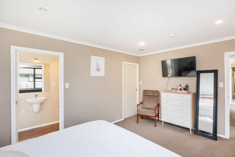 19 Seddon Street Takaro_15