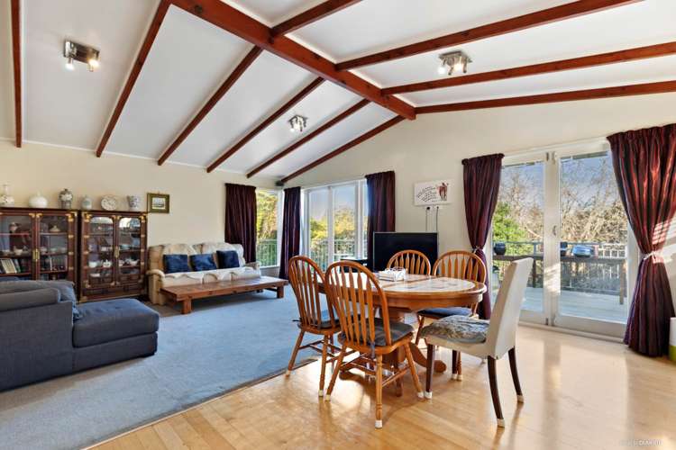 22 James Evans Drive Northcote_5