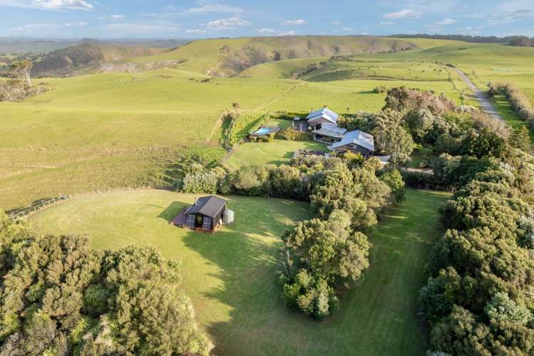 205 Fuller Road South Head_26