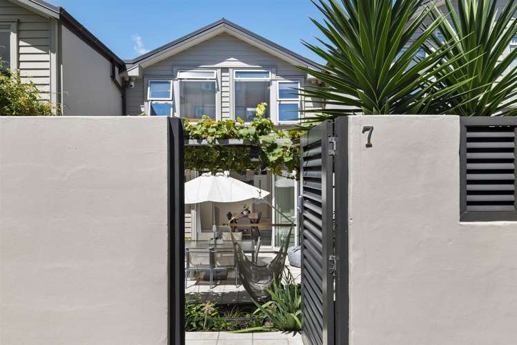 7/38 Bracken Avenue Takapuna_24