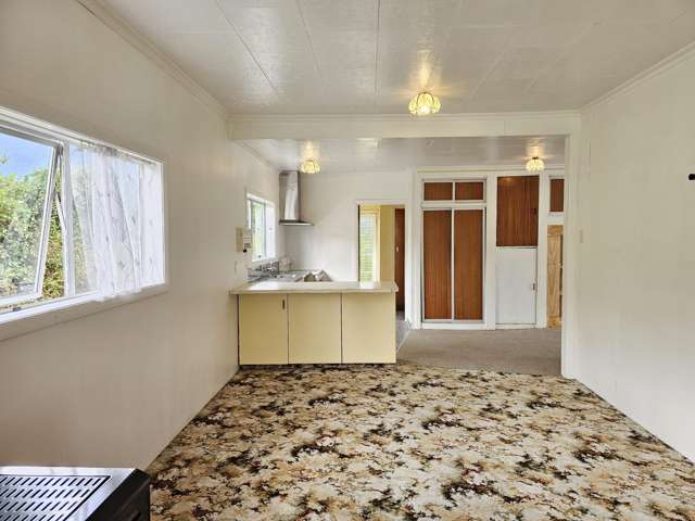 15 Main Road Whataroa_4