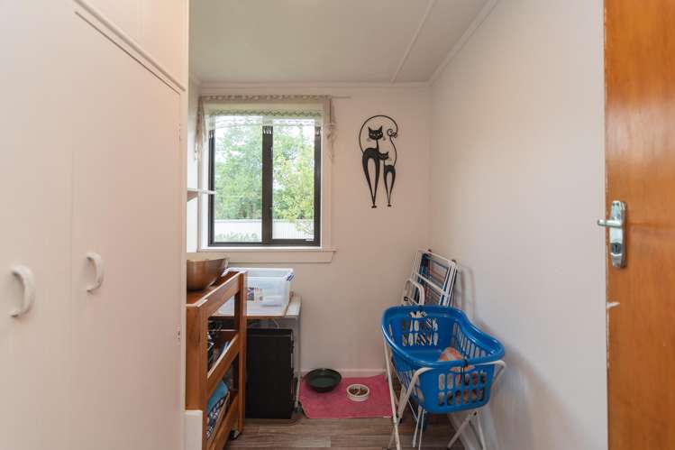 6 Erskine Street Winchester_11