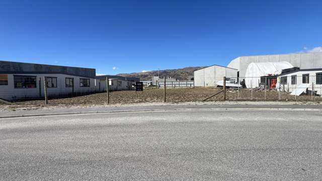 Secure Your Spot in Cromwell's Industrial Future