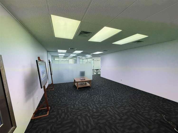 130 Broadway Newmarket_6