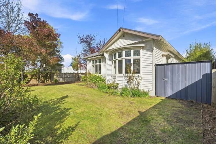 124 Edward Avenue Edgeware_3
