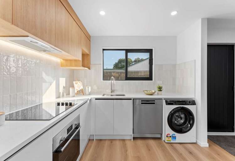 44 Avenue Road Otahuhu_5