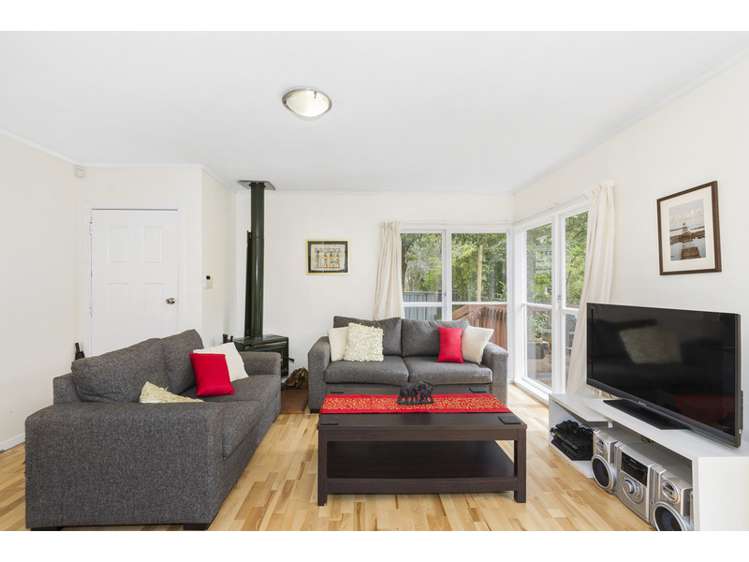 7 Titchener Street New Lynn_5