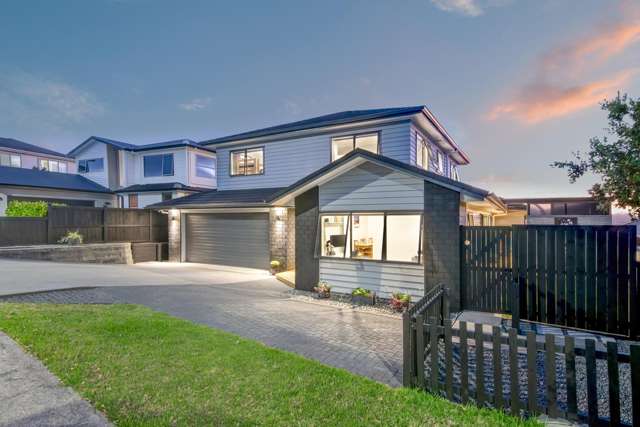 Unique Home for Flexible Family Living!