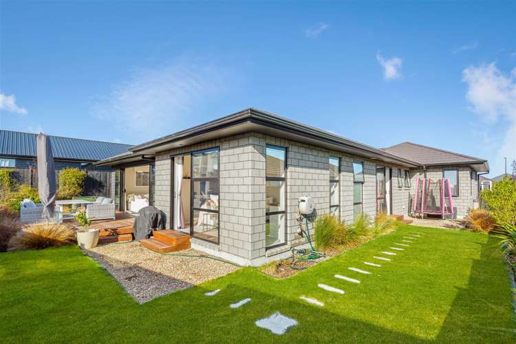 37 Siren Street Wainui_29