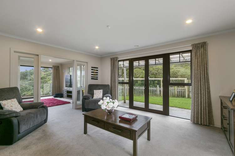 49 Dowse Drive Maungaraki_2