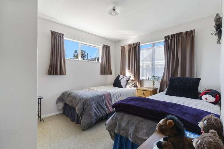 5a Moore Crescent Carterton_7