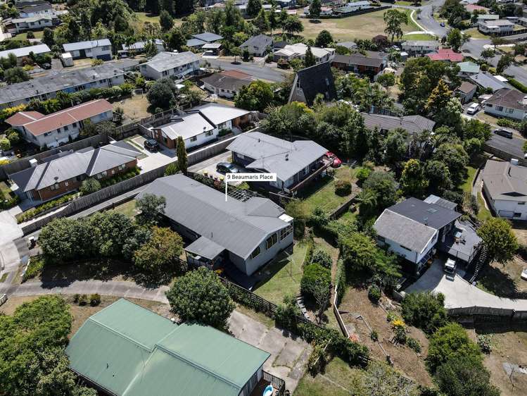 9 Beaumaris Place Dinsdale_51