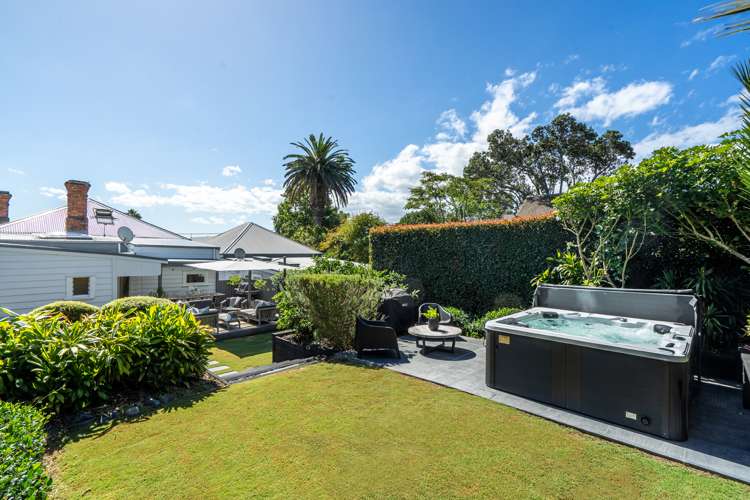 6 Glen Road Stanley Point_4