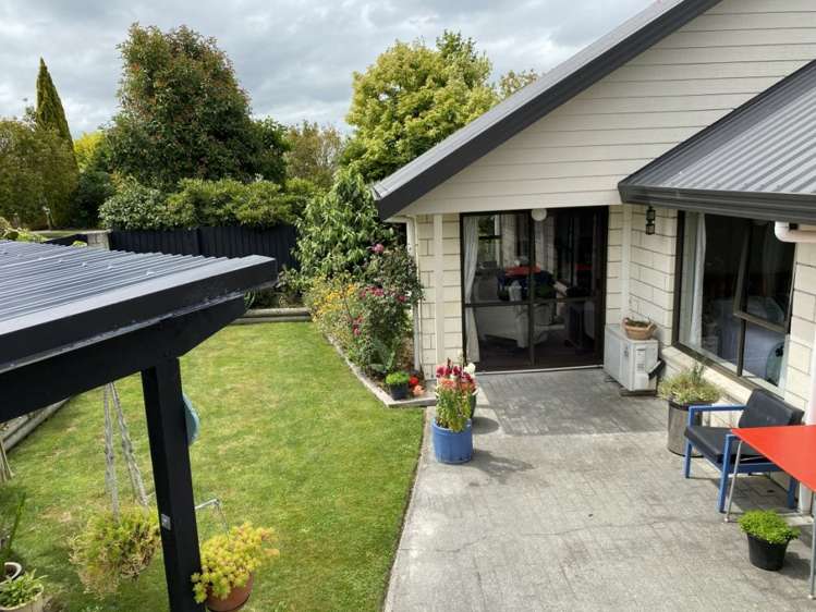 22 Pages Road Allenton_34