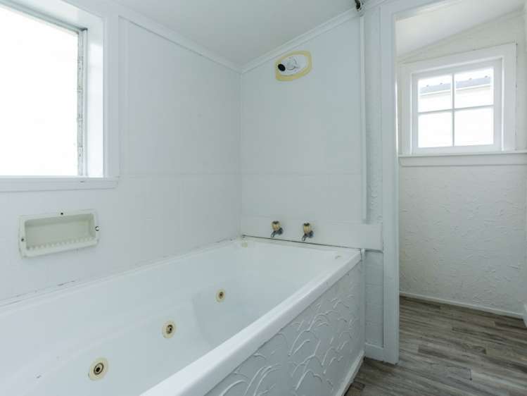 605 Oak Road Akina_12