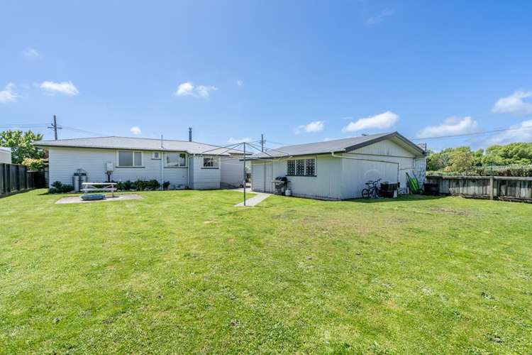 3 Carlyle Street Tuatapere_18