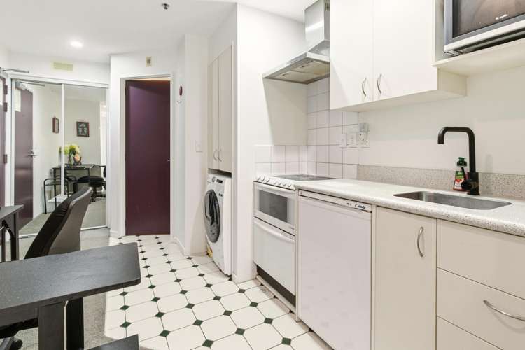 4G/163 The Terrace_2