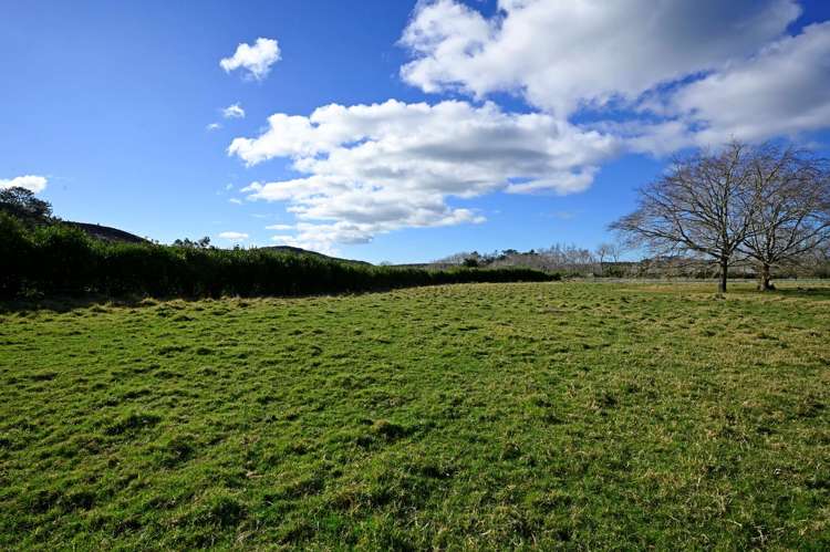 69 & 69a Croft Lane Coatesville_10
