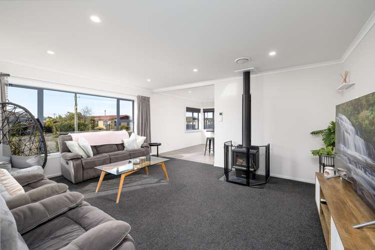 7 Andrew Street Waimate_1