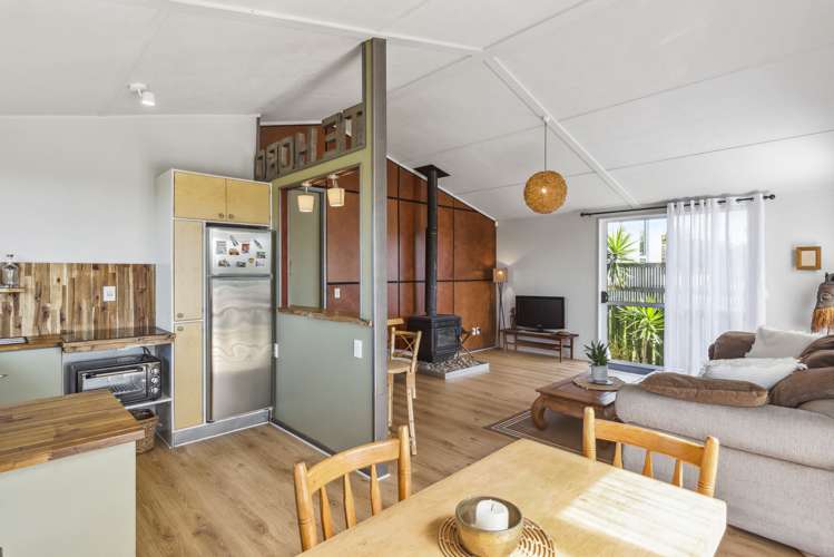 42 Rodney Avenue Te Horo Beach_6