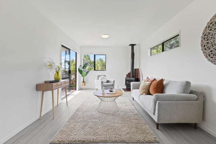 24 Aspiring Avenue Clover Park_2