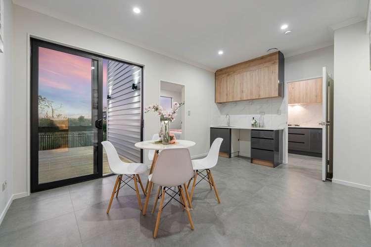 9 Seagreen Avenue Rosehill_13