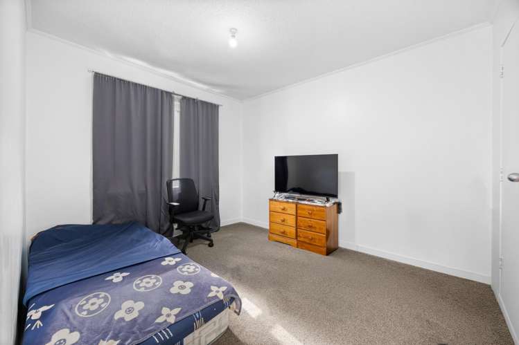 38 Burundi Ave Clendon Park_17
