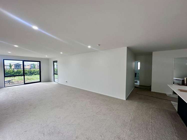 4 Foxburrow Lane Rolleston_5