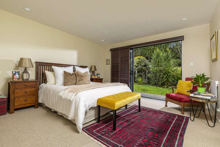 6 Grassfield Place Waimauku_12