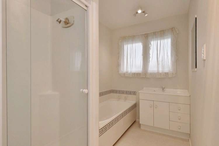 127 Main Street Oxford_15