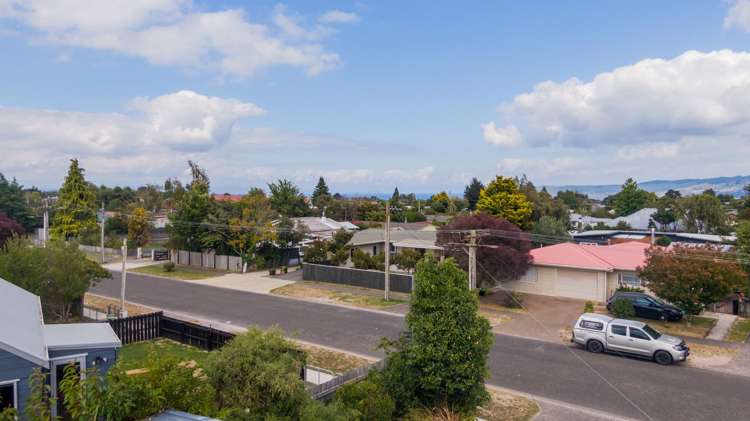 15 Matipo Street Taupo_8