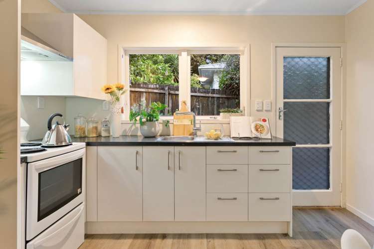 3/62 Woodside Road Mount Eden_19