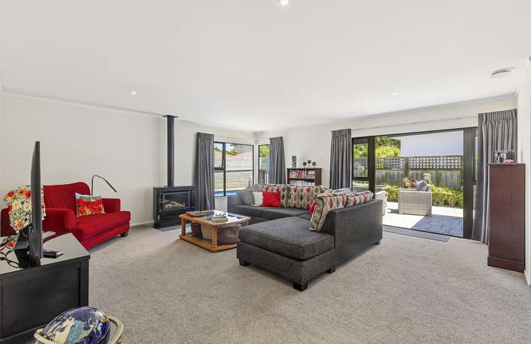 6 Voyager Way Whitby_8