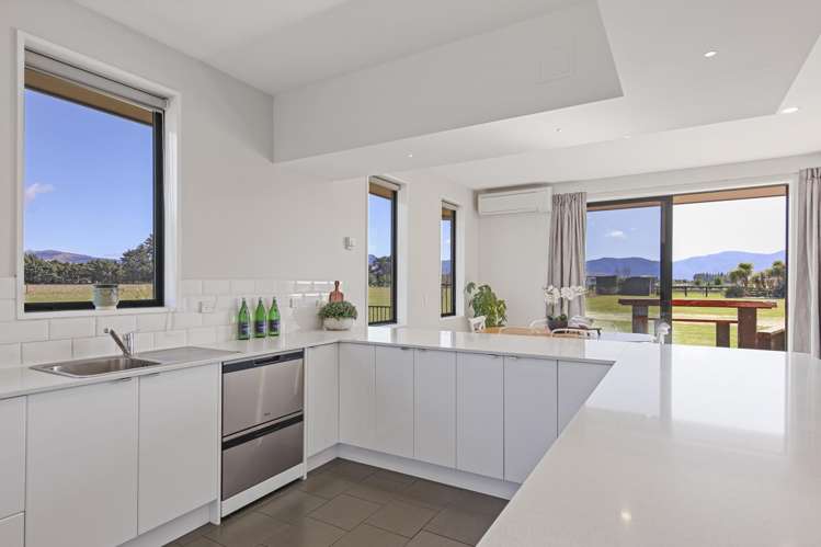 102 Glews Road Cust_8