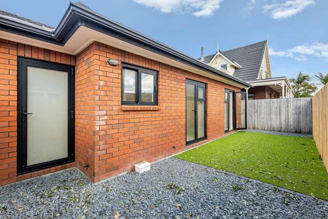 23A Centreway Road Orewa_1